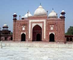 Tour Package In Taj Mahal
